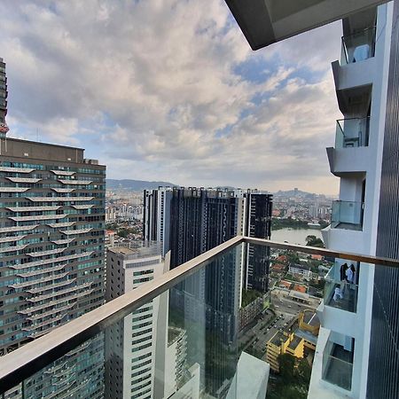 Reizz Residence By Luxury Suites Kuala Lumpur Ngoại thất bức ảnh