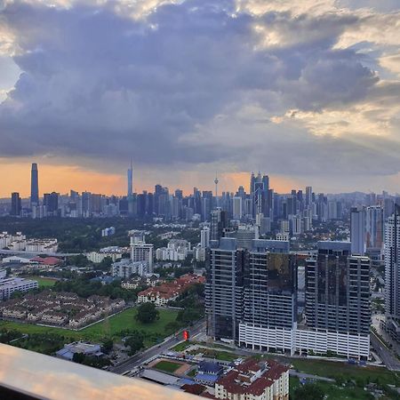 Reizz Residence By Luxury Suites Kuala Lumpur Ngoại thất bức ảnh
